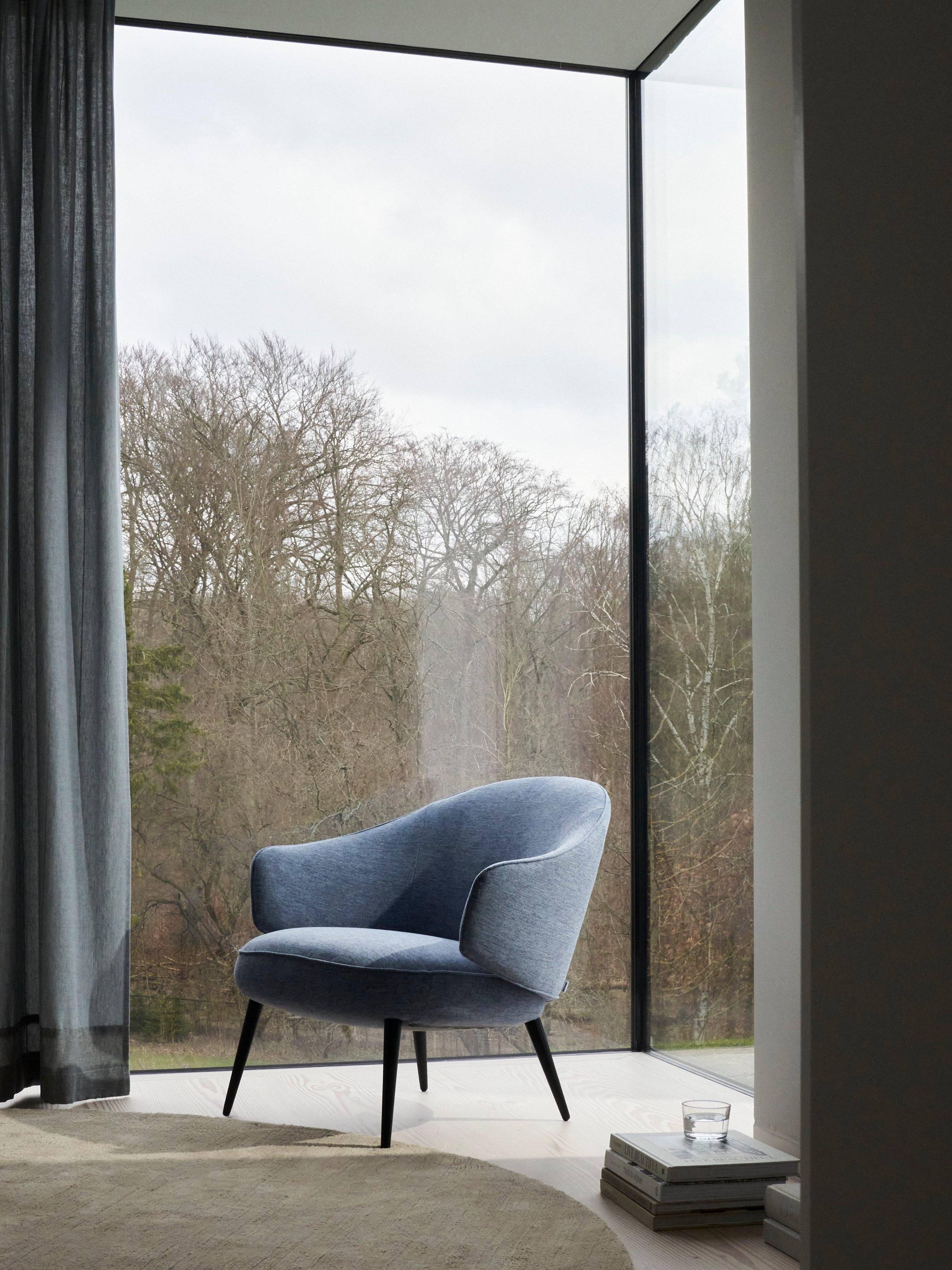 Charlotte armchair