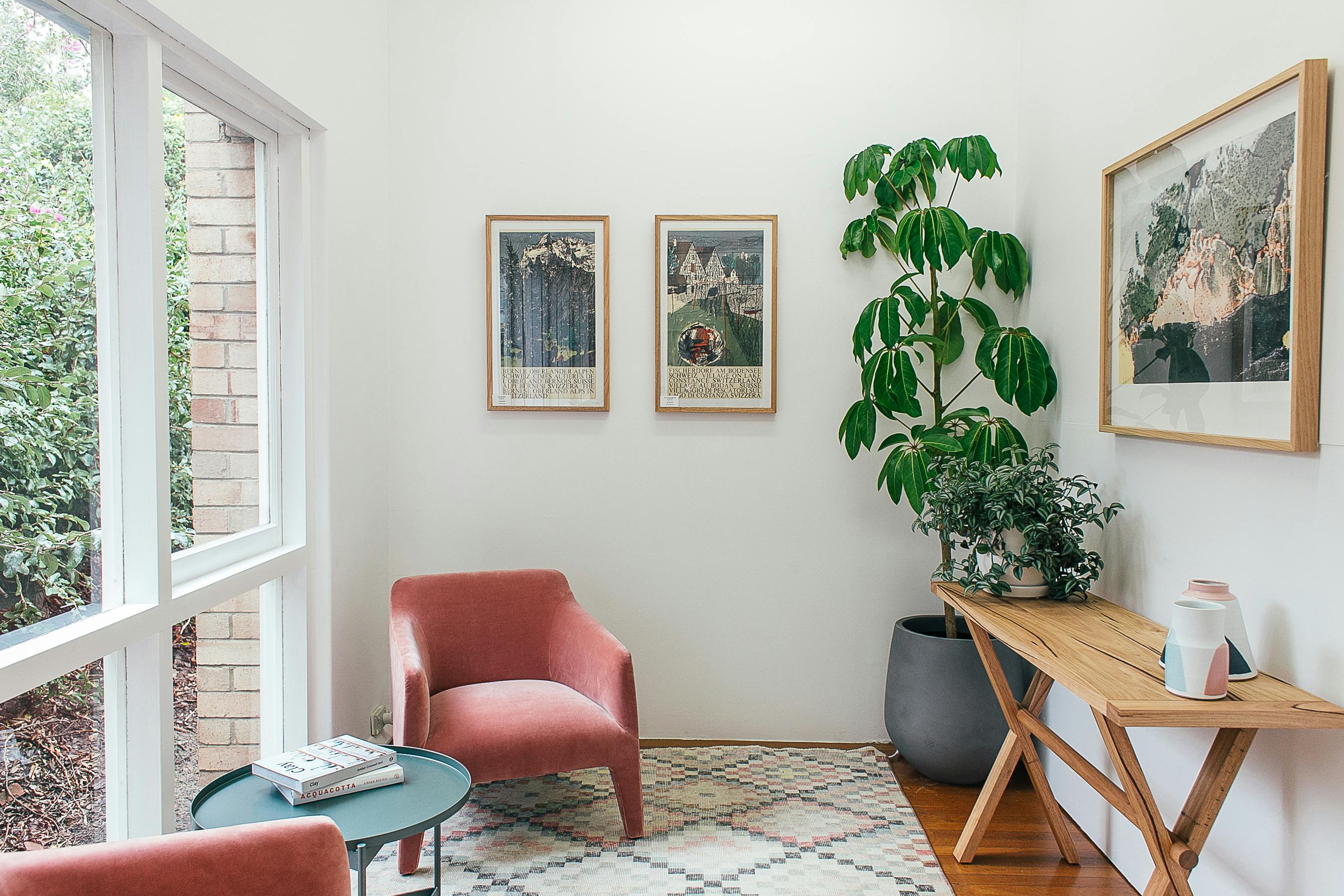 Minimal interiors that still feel warm