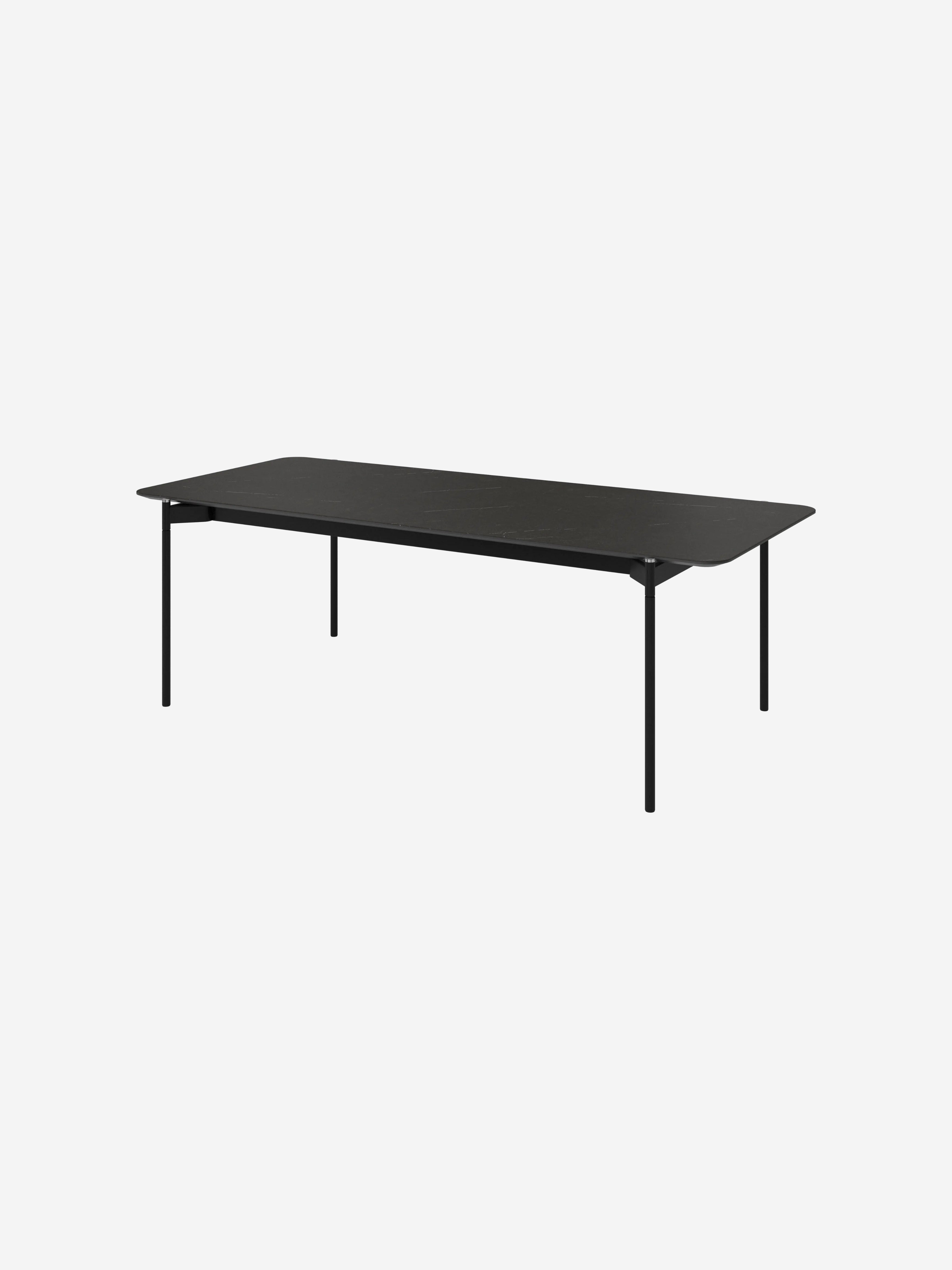 Augusta ext dining table