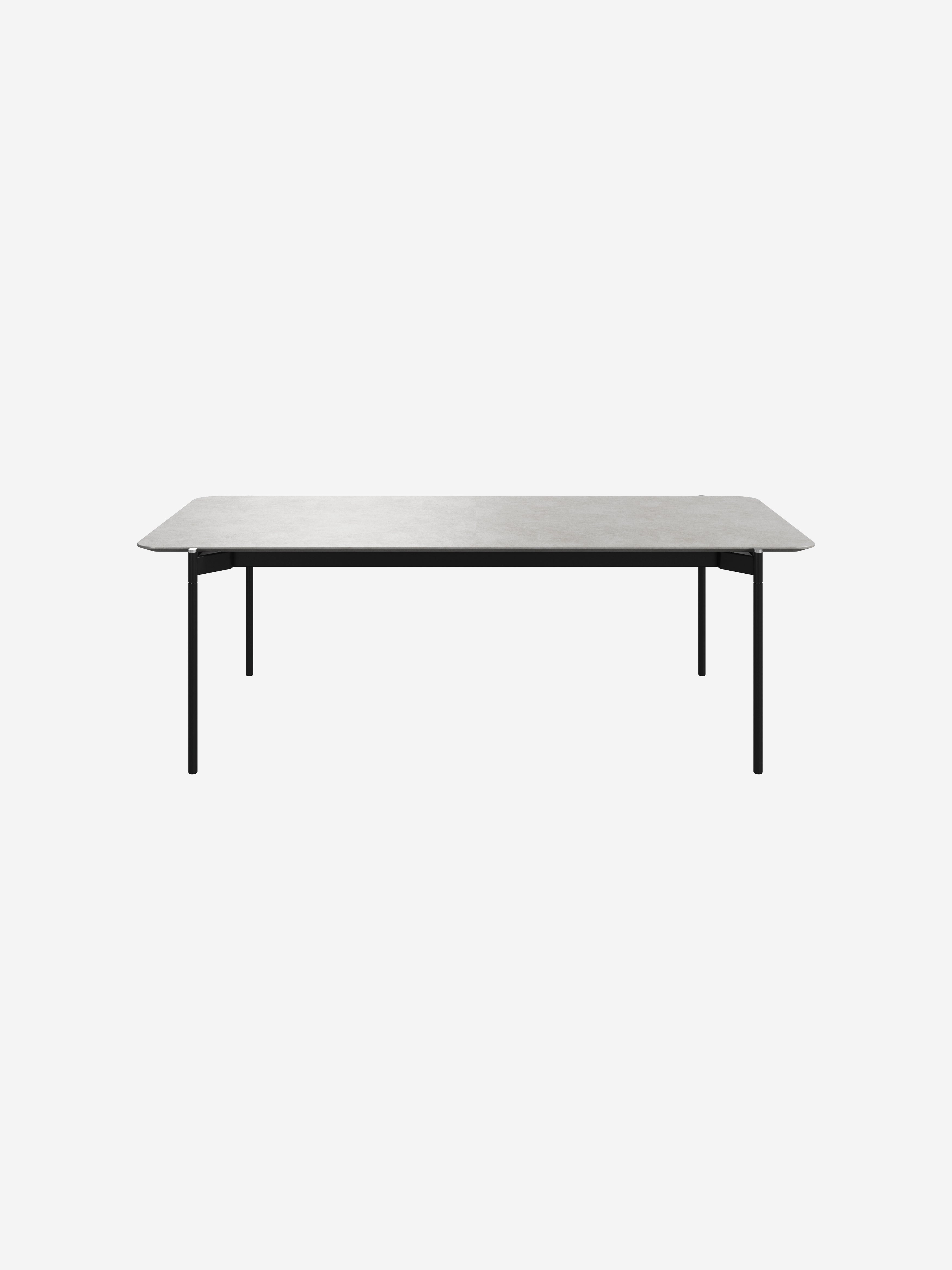Augusta ext dining table