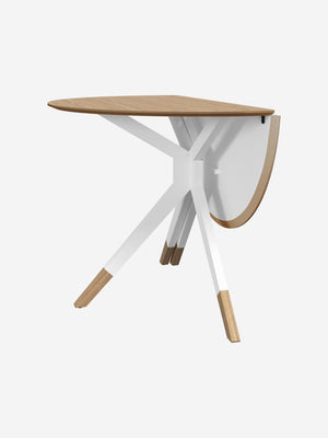 Billund round dining table