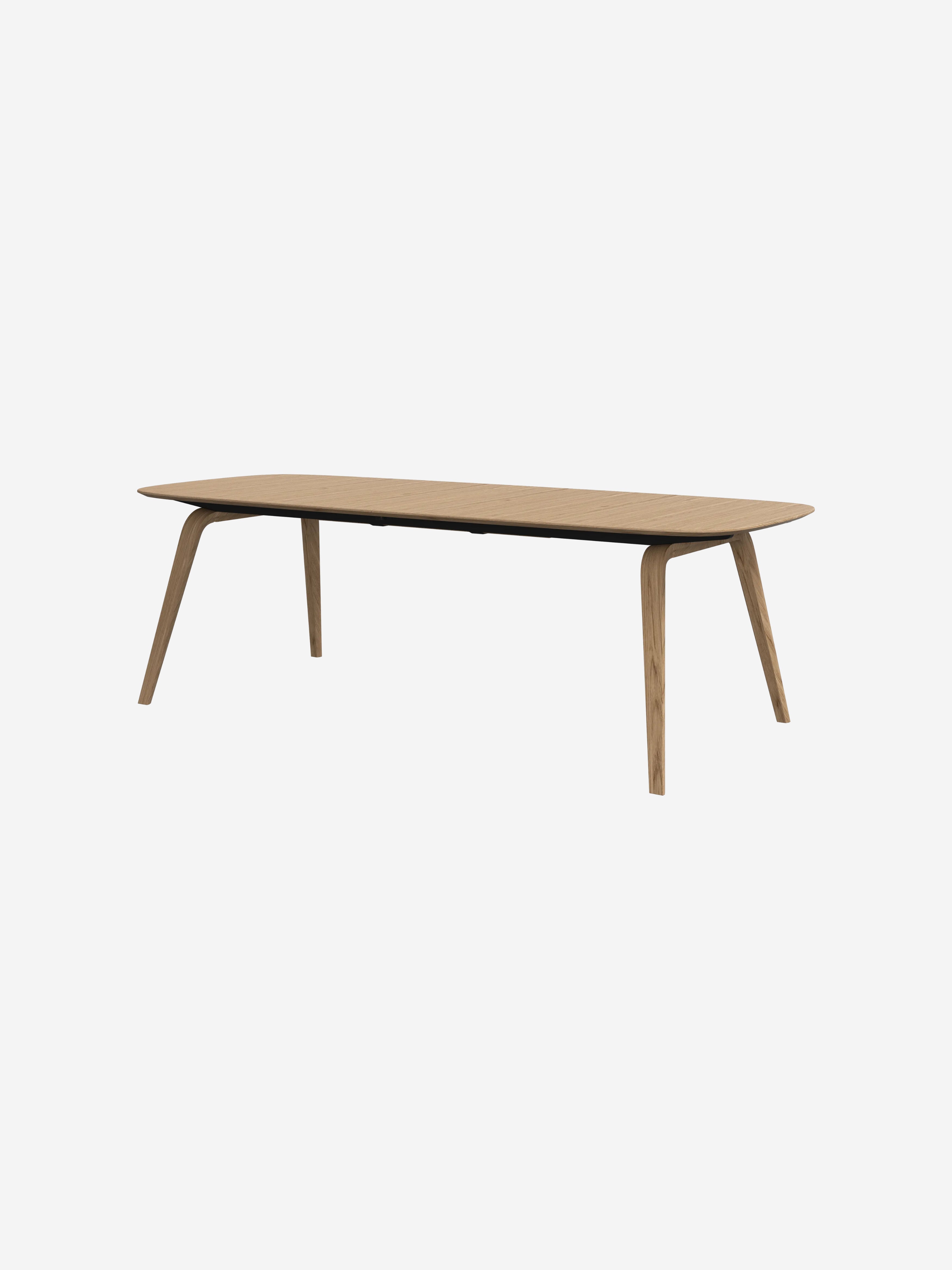 Hauge dining table