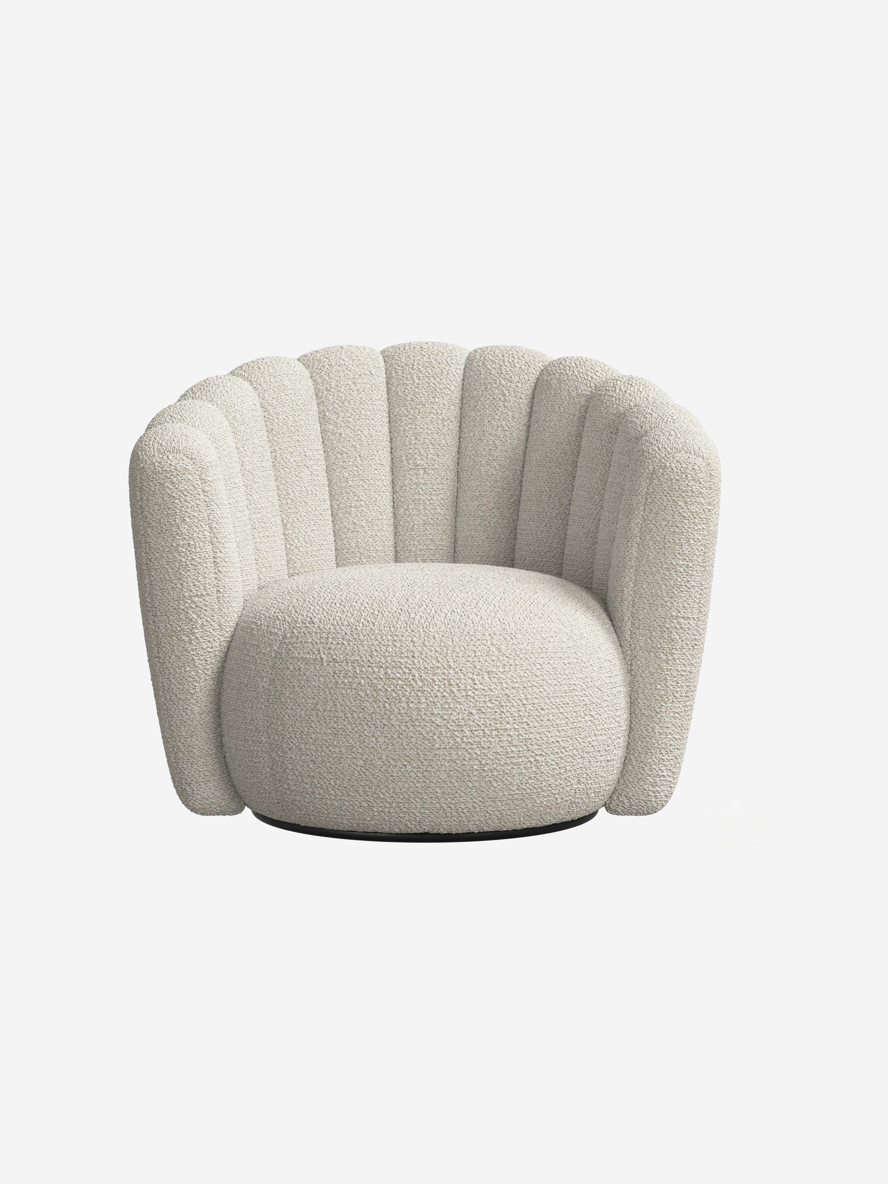 Sweet art swivel armchair