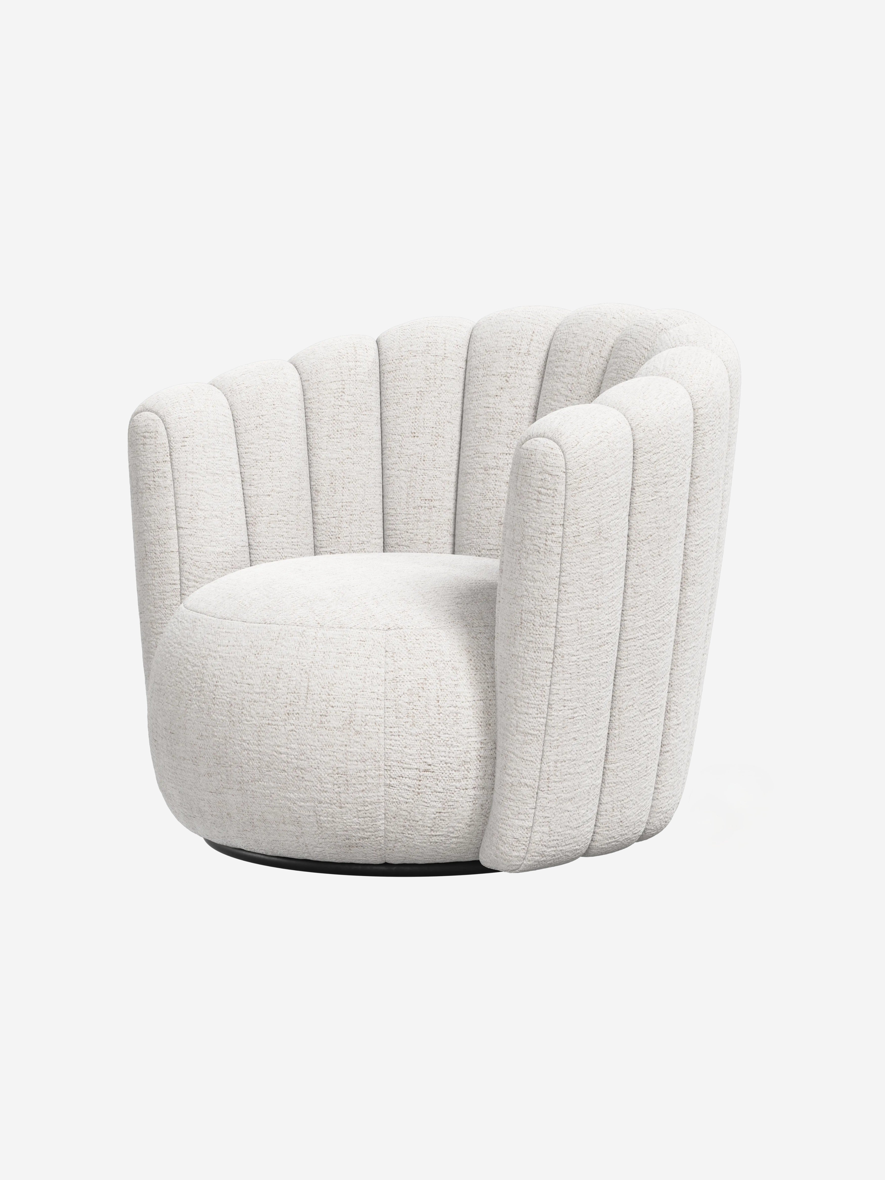 Sweet art swivel armchair