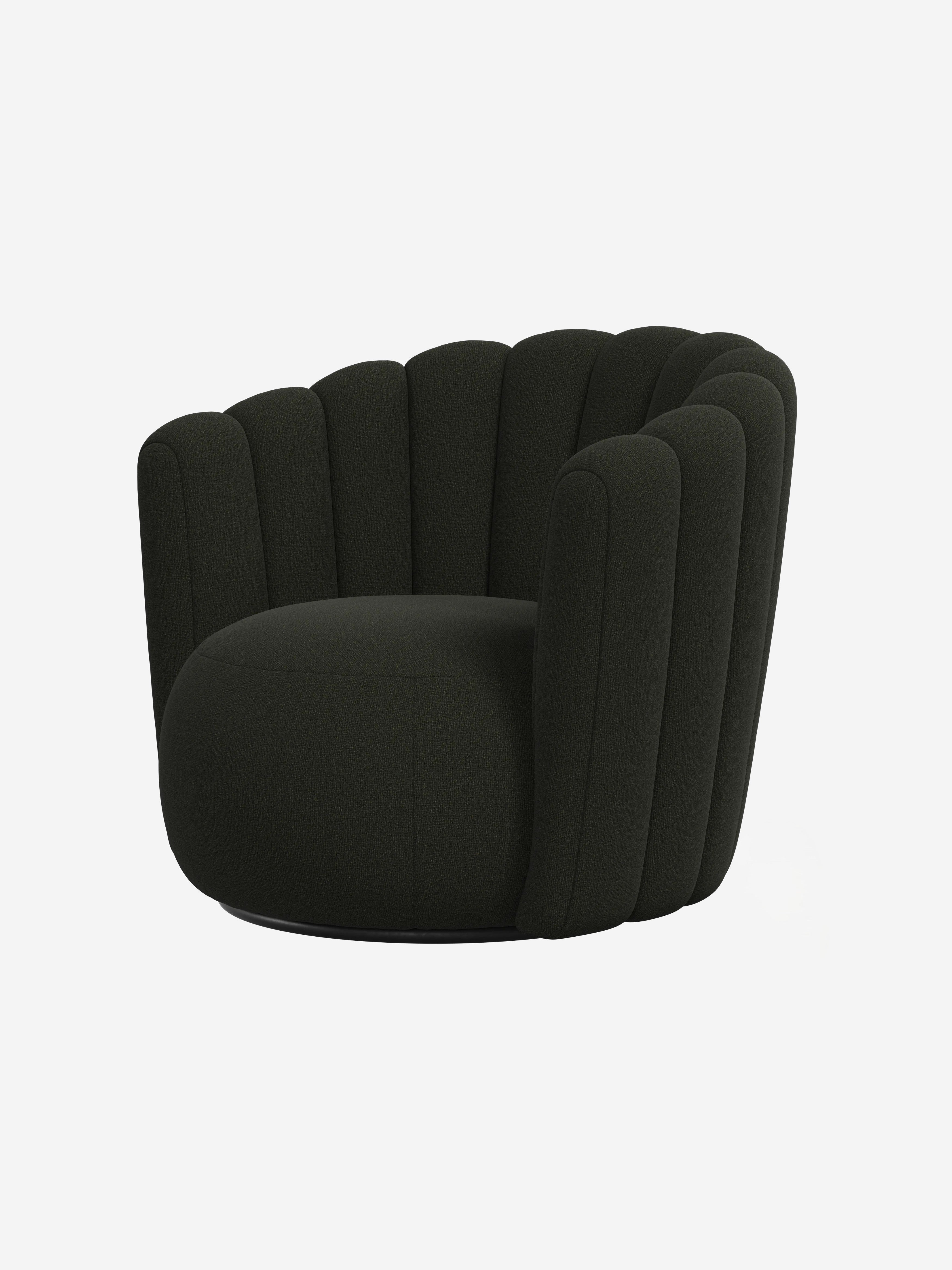Sweet art swivel armchair